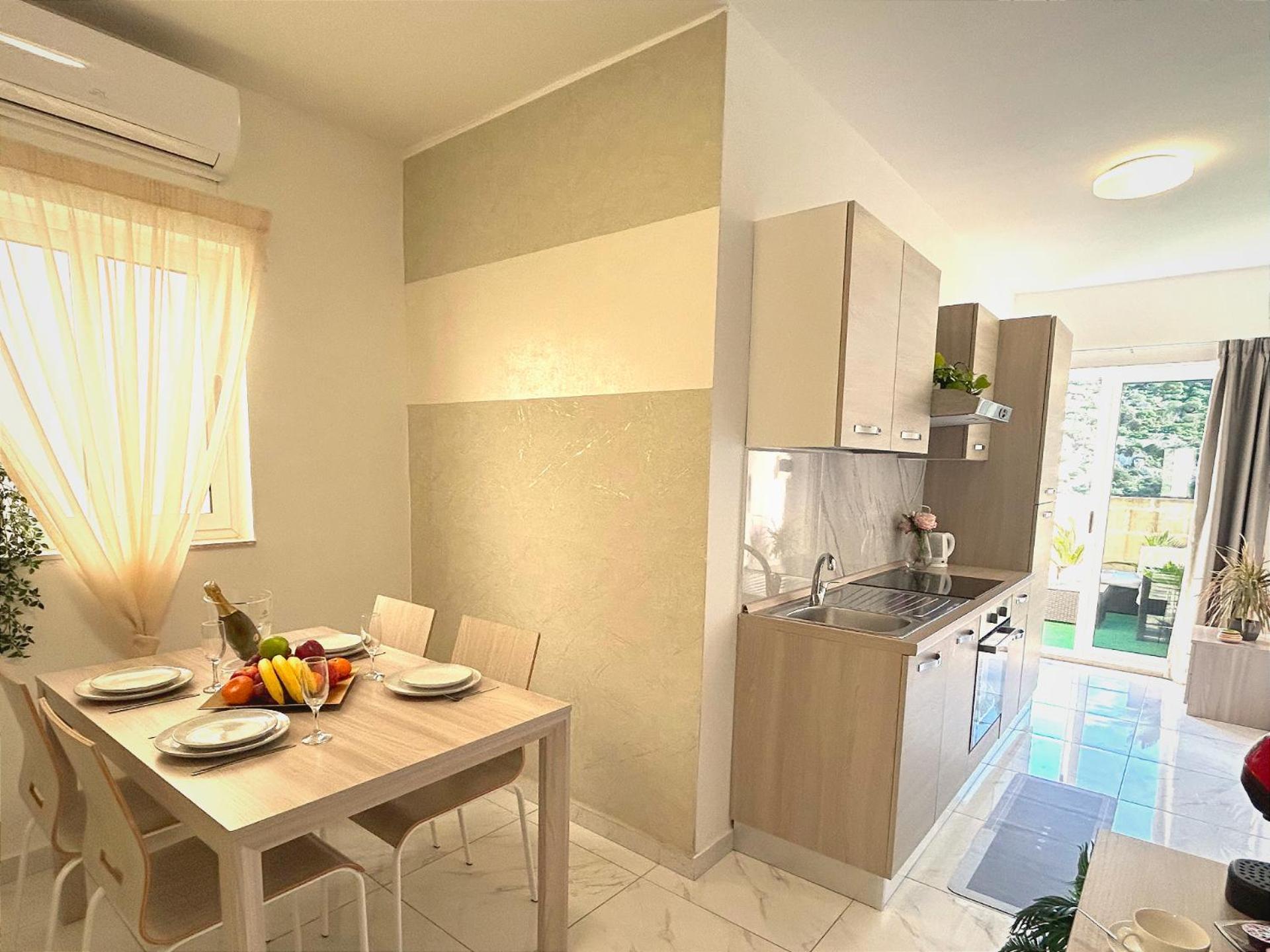 Arzella Apartments Xlendi Stylish Stay Near Beach Local Eats Exterior photo