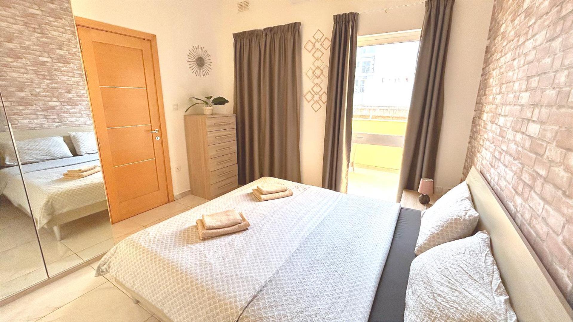 Arzella Apartments Xlendi Stylish Stay Near Beach Local Eats Exterior photo